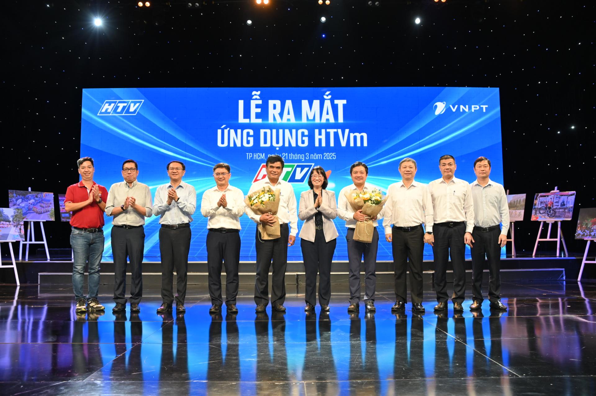 Ra mắt ứng dụng đa dịch vụ HTVm, hợp tác giữa Đài Truyền hình TP.HCM và ...